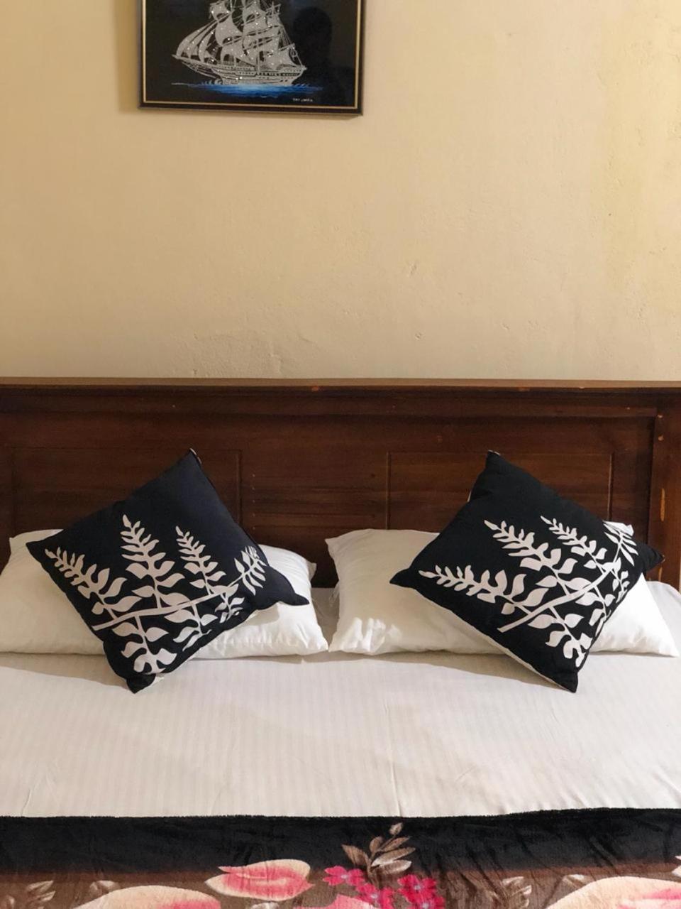 House Of Ahasna Bed & Breakfast Katunayaka Екстериор снимка
