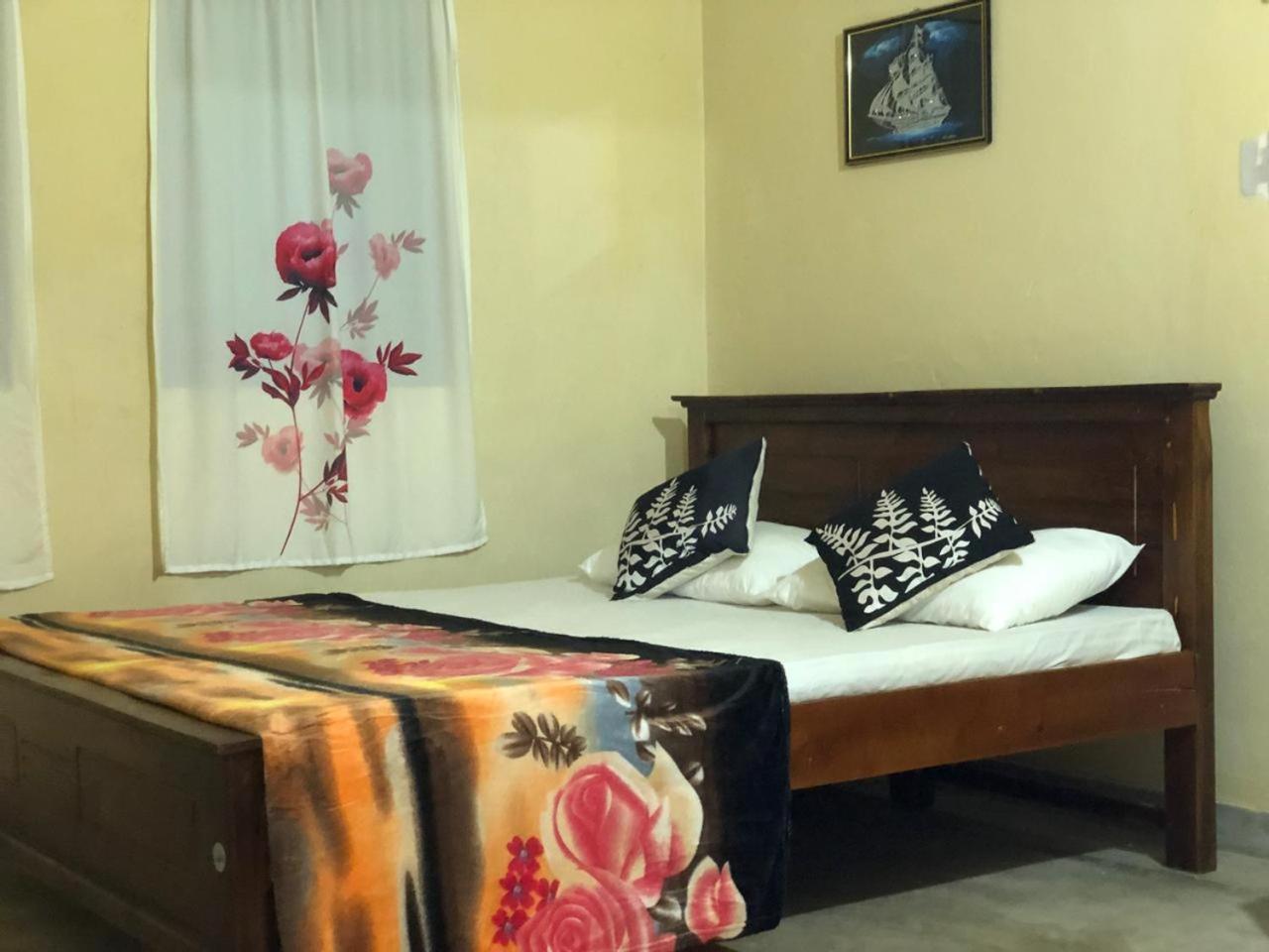 House Of Ahasna Bed & Breakfast Katunayaka Екстериор снимка